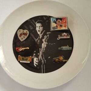 Vintage Elvis Presley Pins
